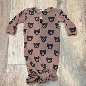 Little one shop 0-3 month baby knotted grown